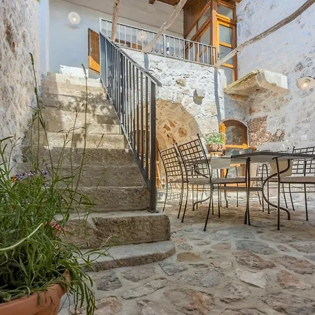 Stara Kuca - Old Stone House *