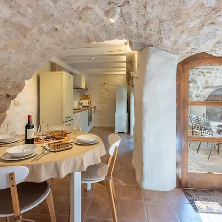 Villa Stara Kuca - Old Stone House