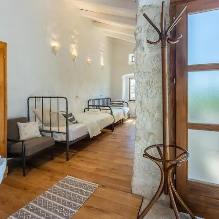 Stara Kuca - Old Stone House