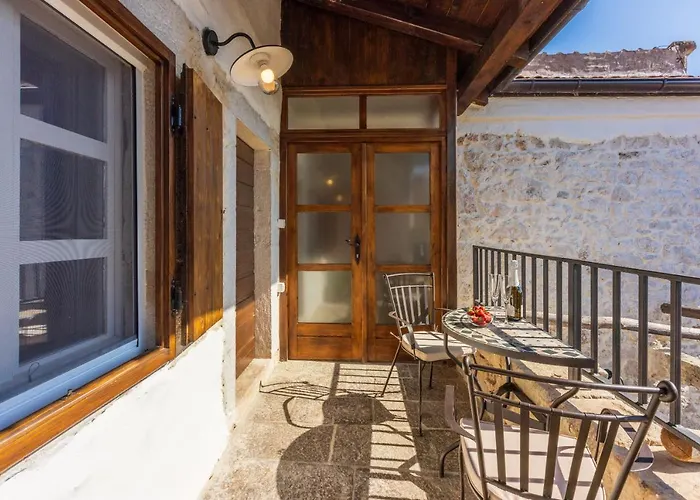 Stara Kuca - Old Stone House ヴィラ *