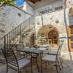 Stara Kuca - Old Stone House Willa