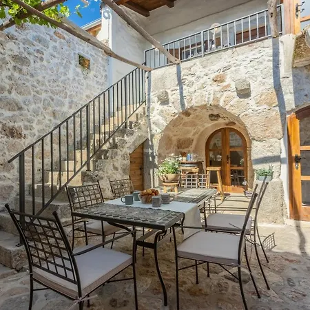 Stara Kuca - Old Stone House Willa