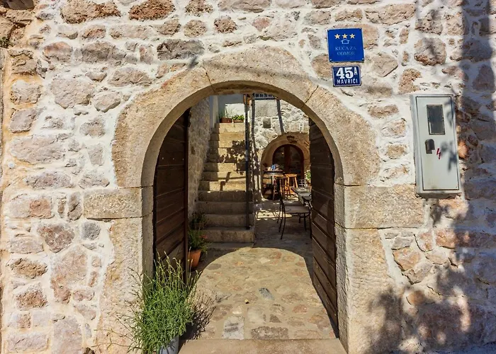 Stara Kuca - Old Stone House Vilă *