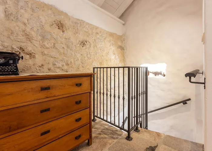 Vilă Stara Kuca - Old Stone House Grižane