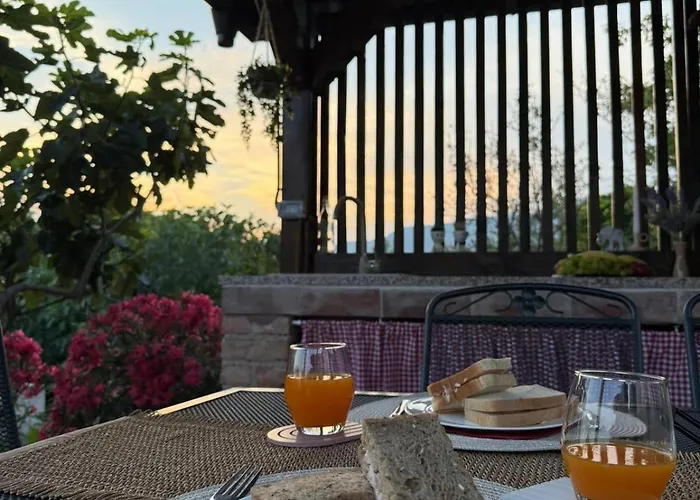 Stara Kuca - Old Stone House *